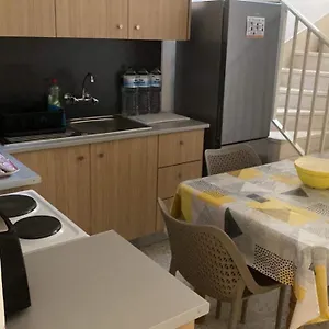 Casa vacanze Town House Close To Balluta 76b, Sliema